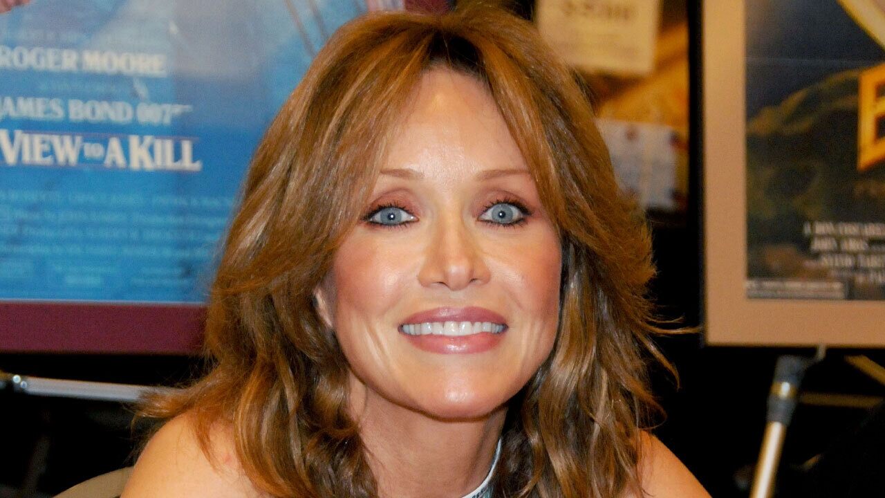 Tanya Roberts, a Bond girl and actress of the 1970s series, has passed away at the age of 65
