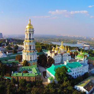 Парламент вводить перші галузеві санкції