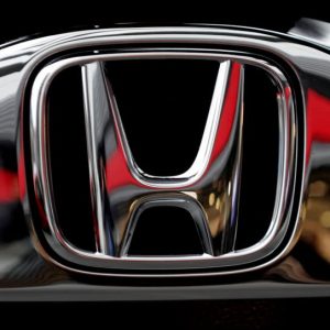 Honda тимчасово скорочує виробництво на всіх заводах США та Канади