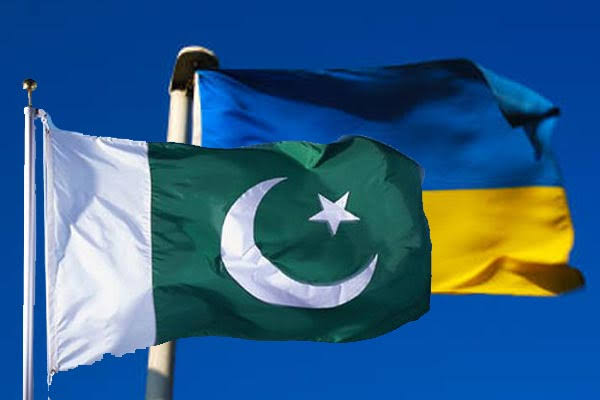 Україна хоче посилити економічні зв'язки з Пакистаном: посланник