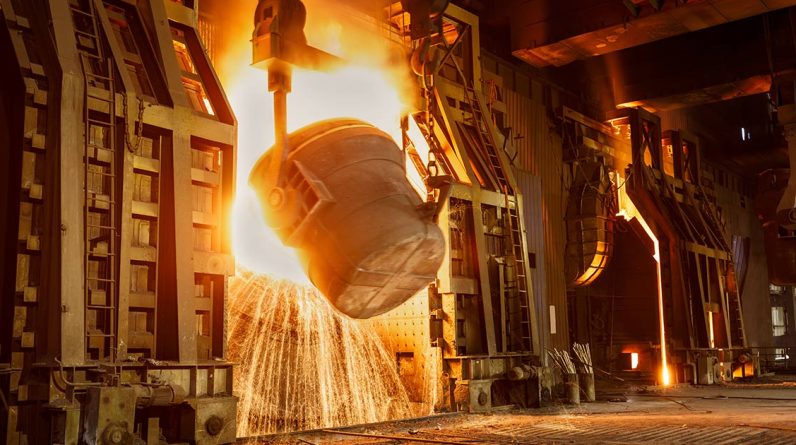 Виробництво сталі в Україні зросло на 3,3%