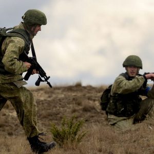 Росія може закликати військовозобов’язаних і резервістів, щоб вони компенсували великі втрати в Україні