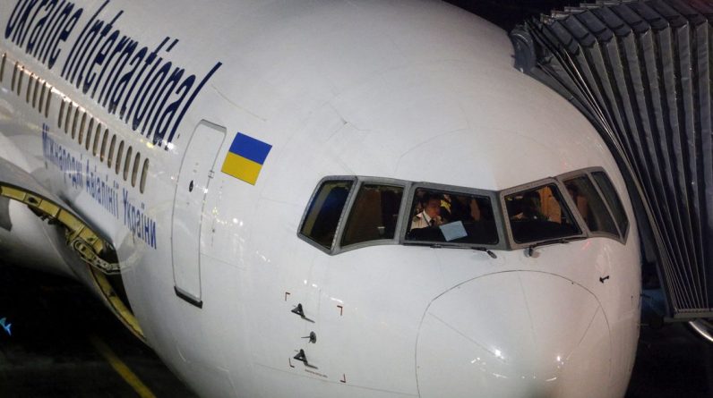 Авіакомпанія "Міжнародні авіалінії України" орендує літаки, щоб полегшити наслідки війни