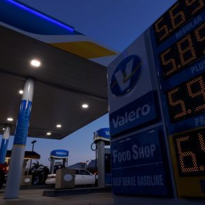 Ф'ючерси на бензин в США впали до рівня до вторгнення в Україну
